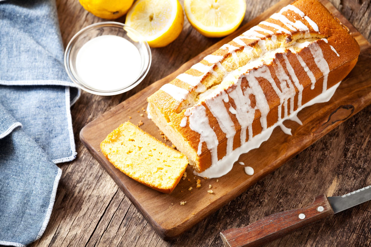 Lemon Pound Cake 16 oz candle